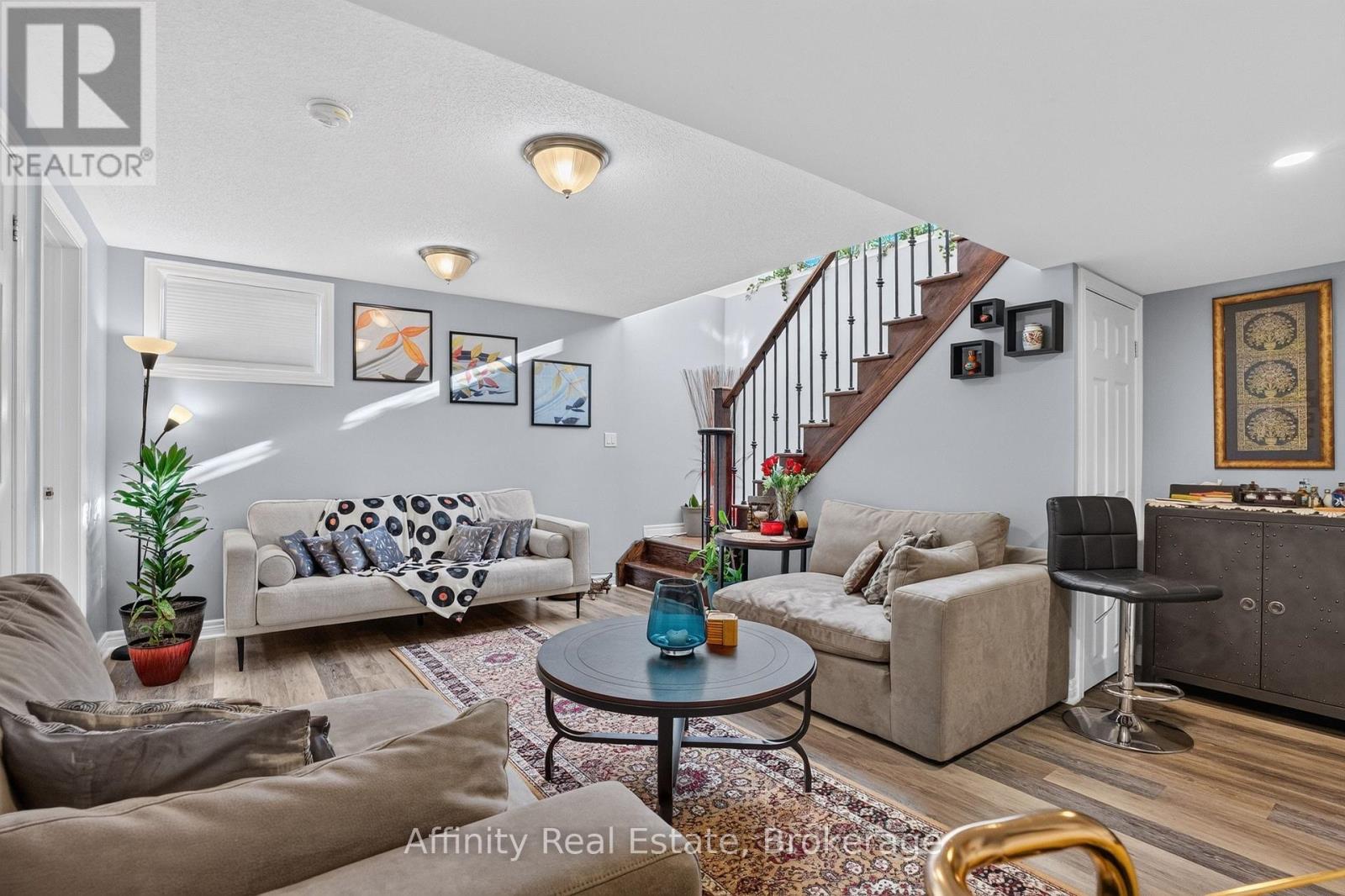 10 Maplerun Street, Caledon, ON photo 39