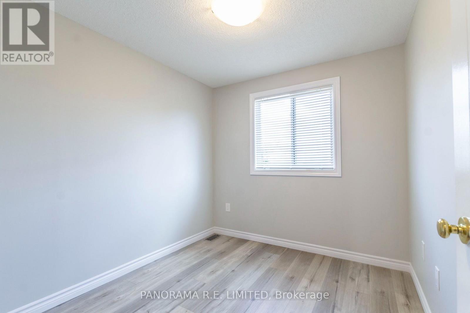 159 Northview Heights Drive, Cambridge, ON photo 11