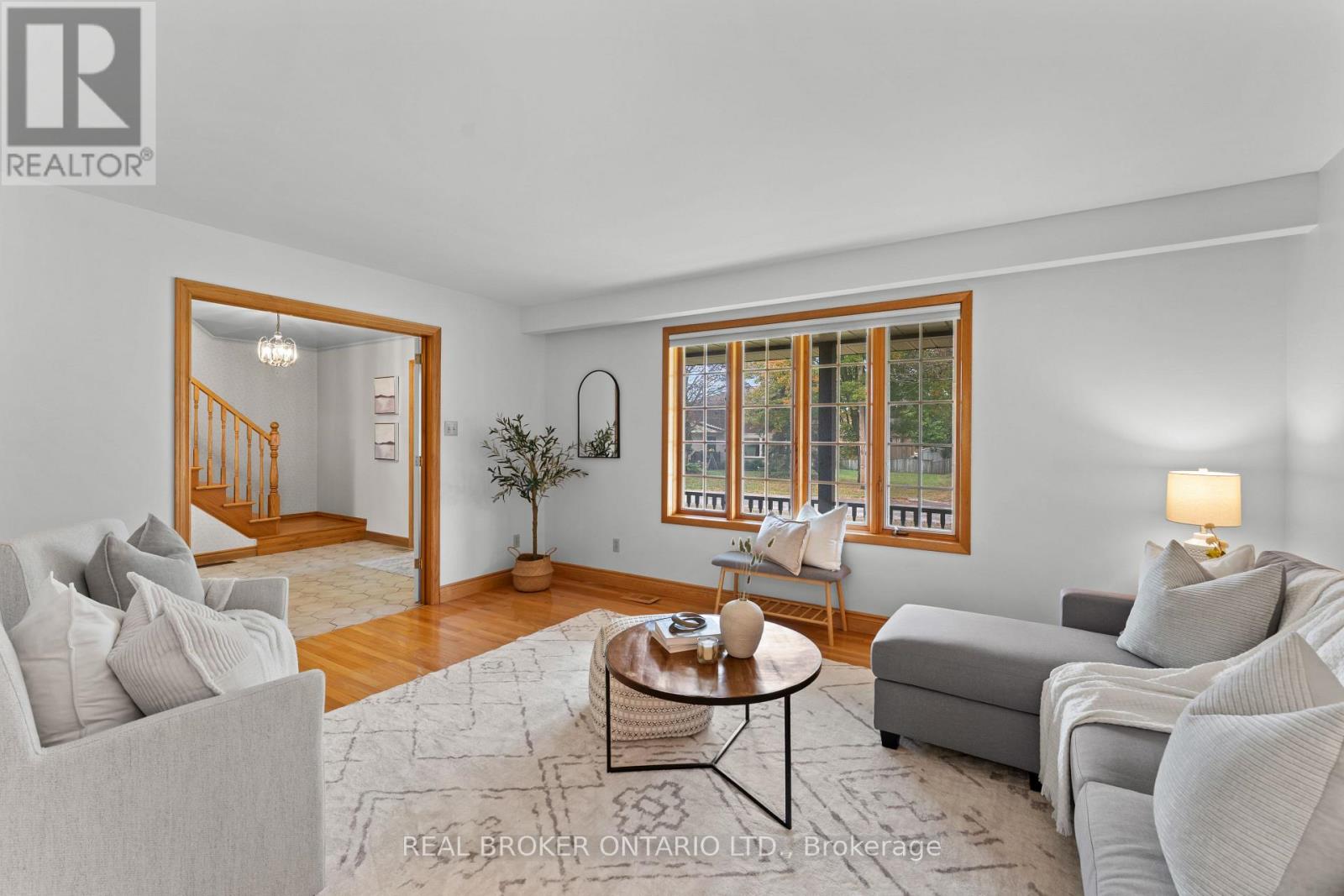 804 PINEWOOD DRIVE - Image 15