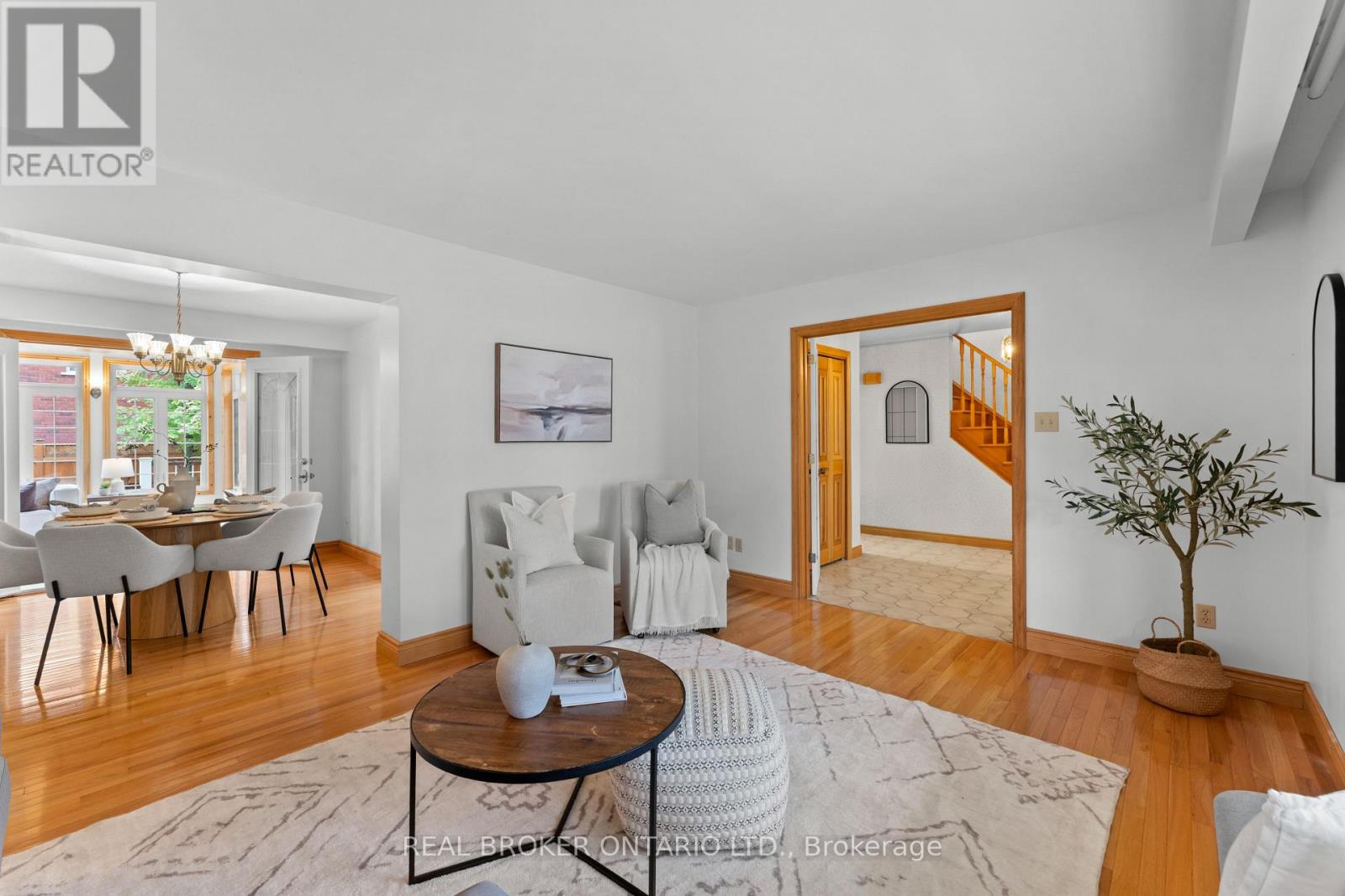 804 PINEWOOD DRIVE - 18
