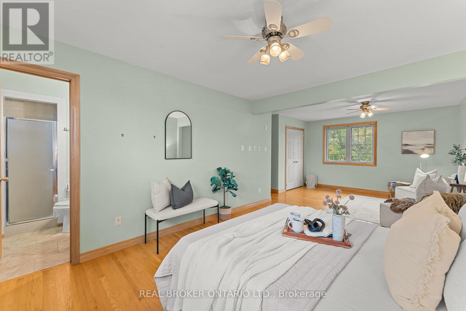 804 PINEWOOD DRIVE - Image 33
