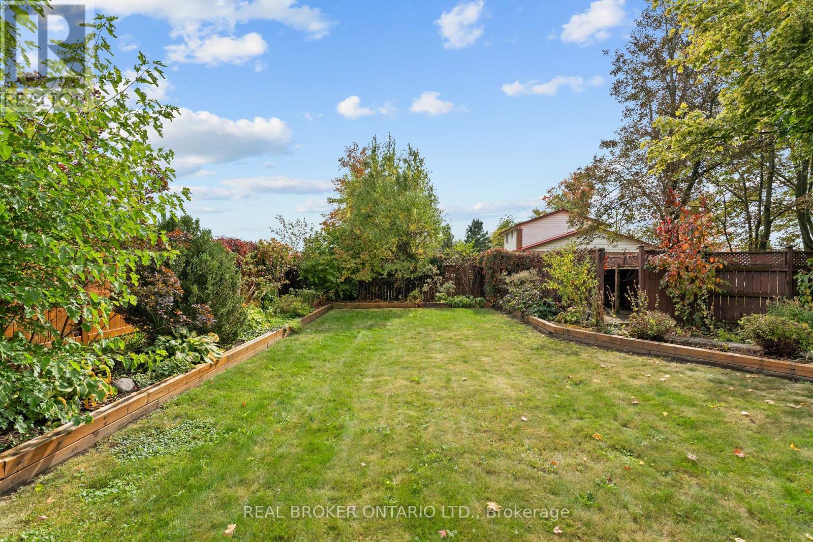 804 PINEWOOD DRIVE - Image 42
