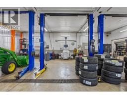 4735 King Street E, Beamsville, ON L3J1E9 Photo 30