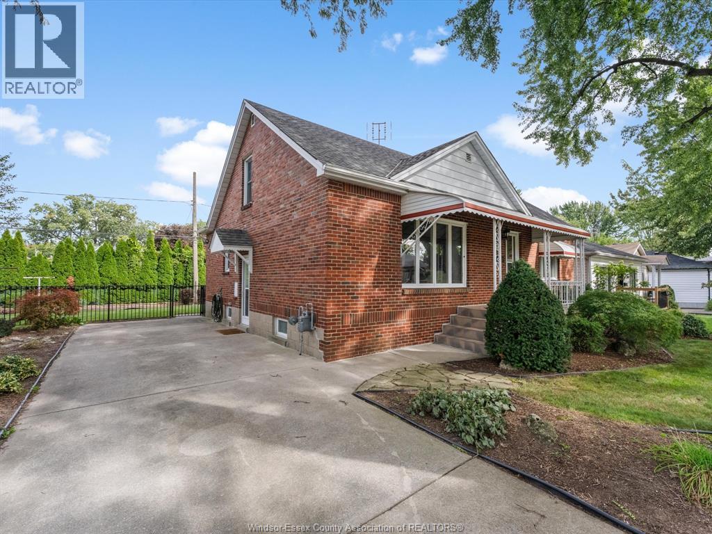 2566 Tourangeau — photo 39
