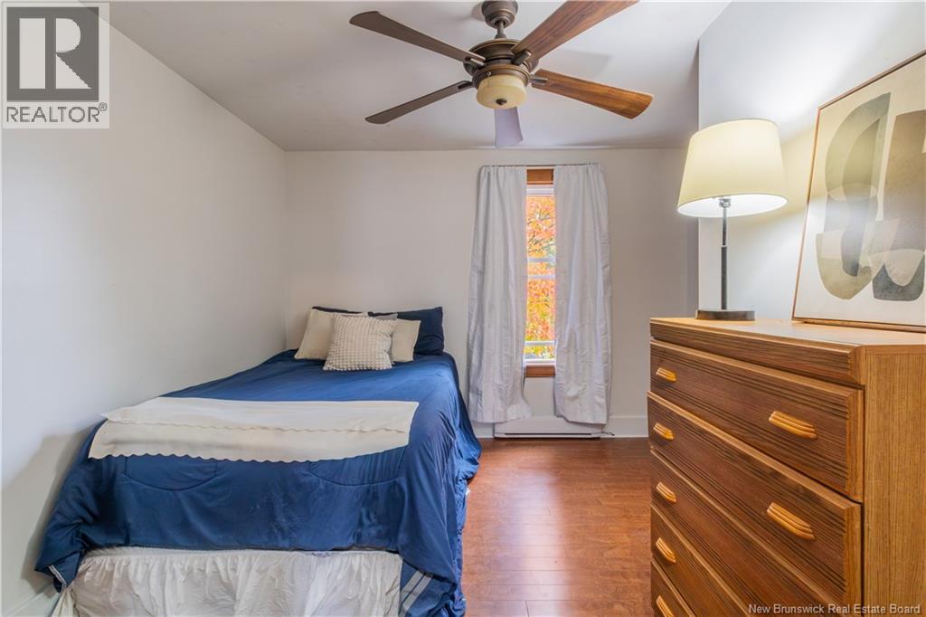1137 Main Street - 21