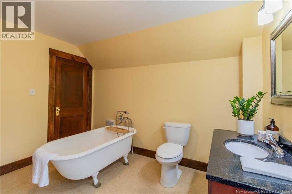 1137 Main Street - 30
