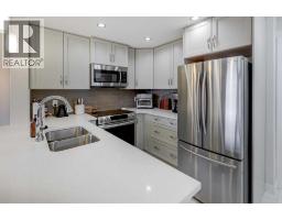 604, 32 Varsity Estates Circle Nw, Calgary, AB T3A2Y1 Photo 9