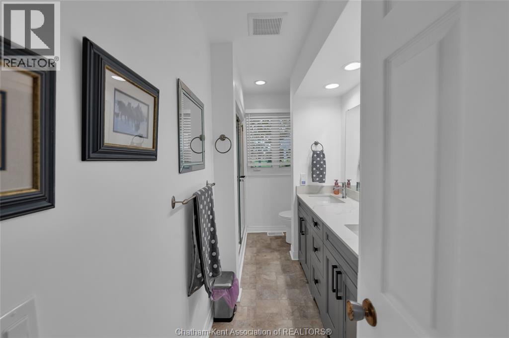 10489 Talbot TRAIL - 22