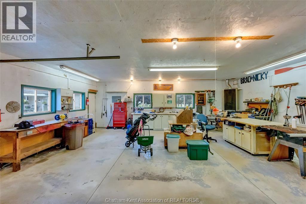 10489 Talbot TRAIL - 36