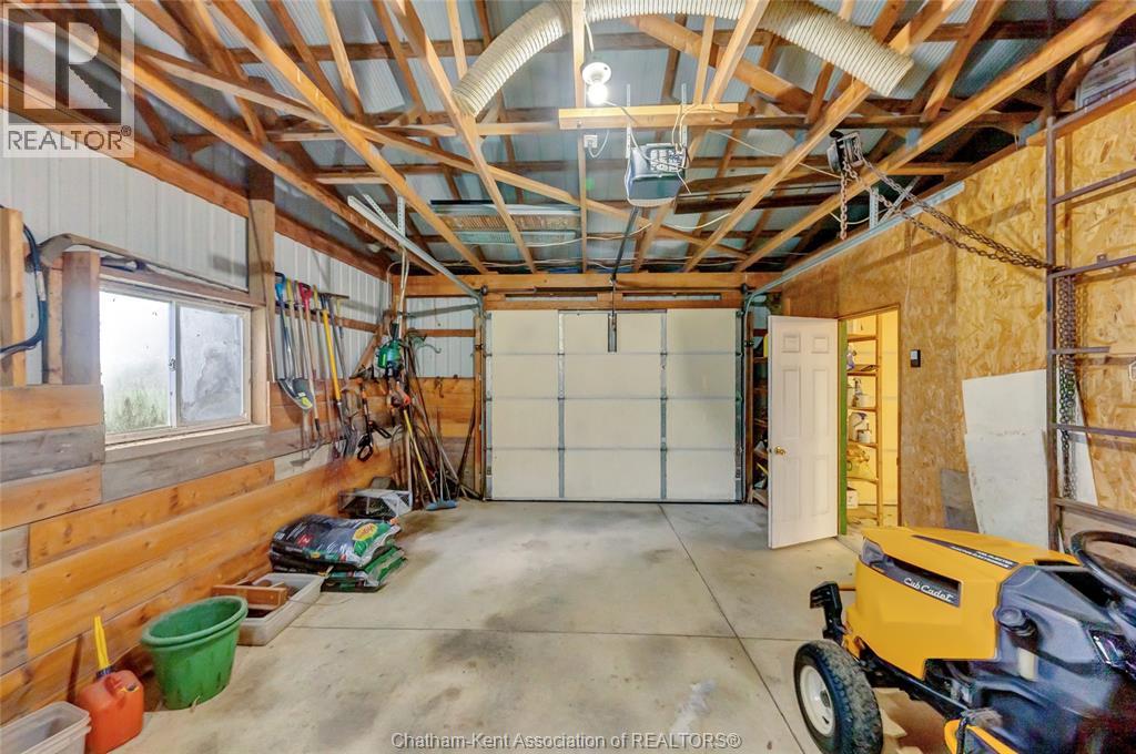 10489 Talbot TRAIL - 37