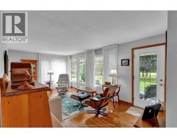 Primary Bedroom - 10489 Talbot Trail, Blenheim, ON N0P1A0 Photo 6