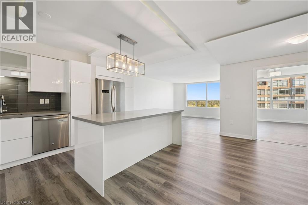 #1905 1270 MAPLE CROSSING Boulevard - 20