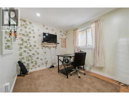 172 Laurentian Drive, Kitchener, ON N2E1Y3 Photo 14