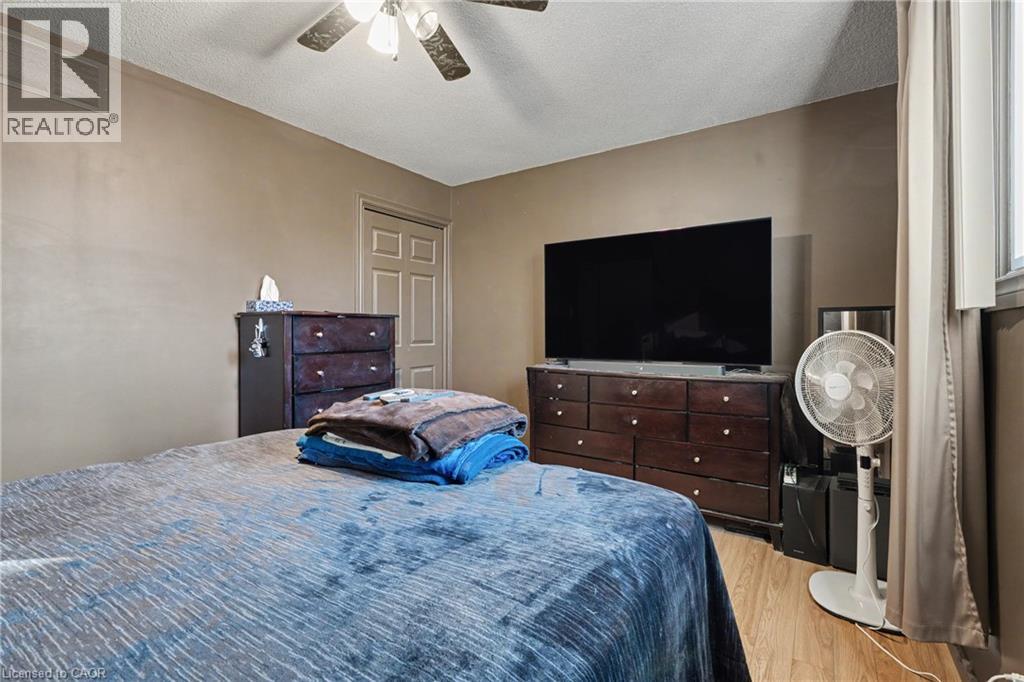 306 TEMPLEMEAD Drive - Image 14