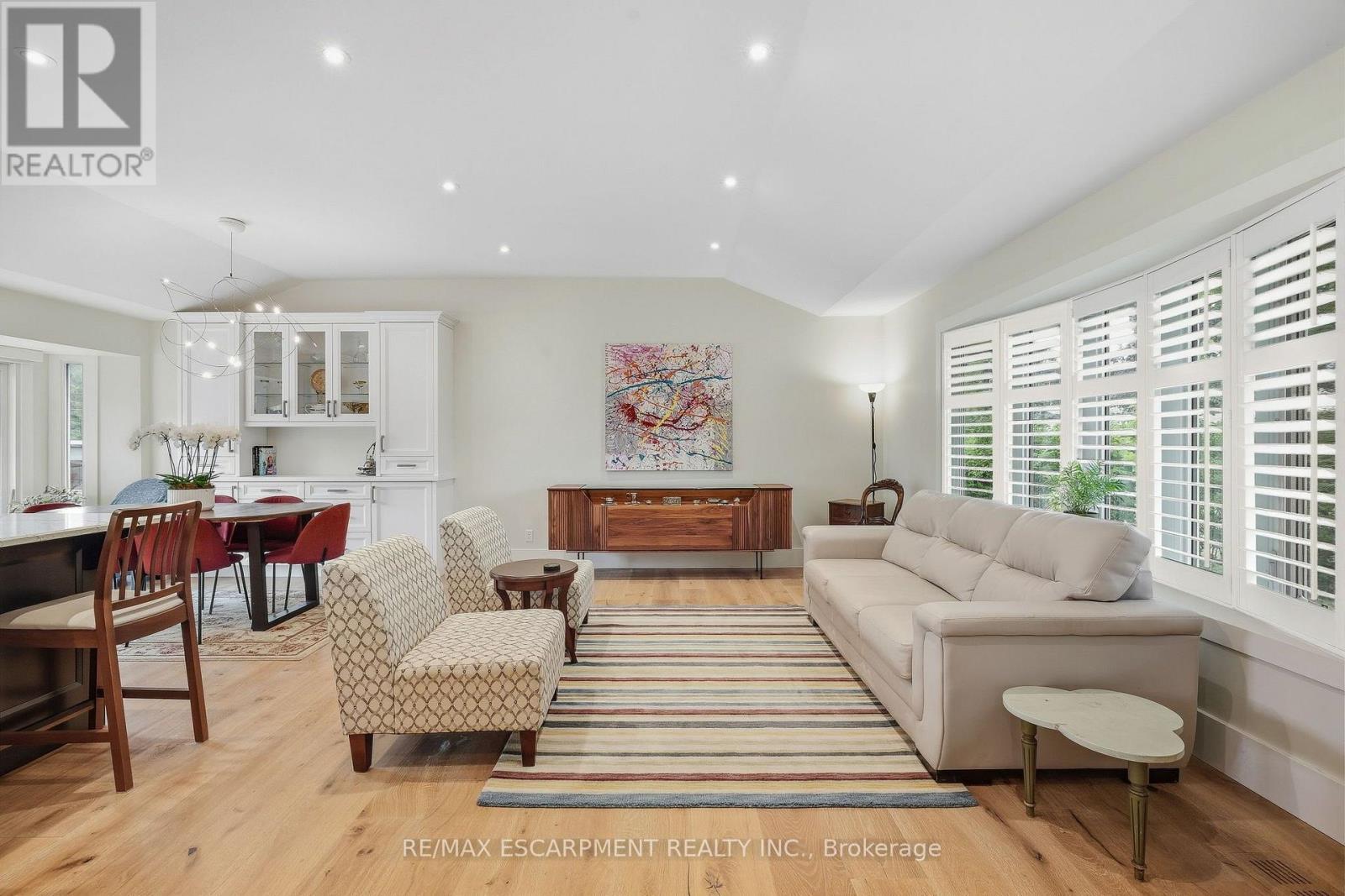 502 KAREN DRIVE - Image 9