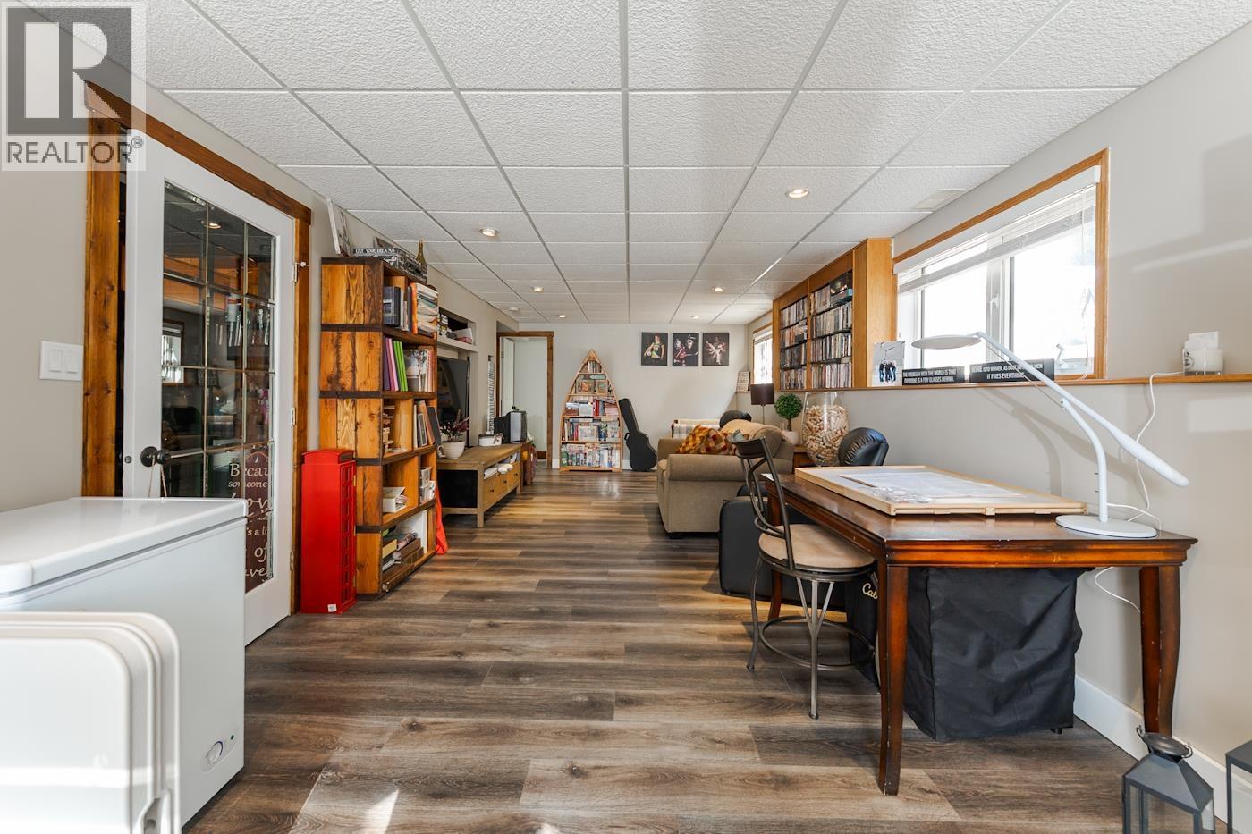 6060 SPRINGALL CRESCENT - 25