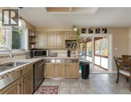 Photo 15 of 40, 6060 SPRINGALL CRESCENT · Prince George, BC