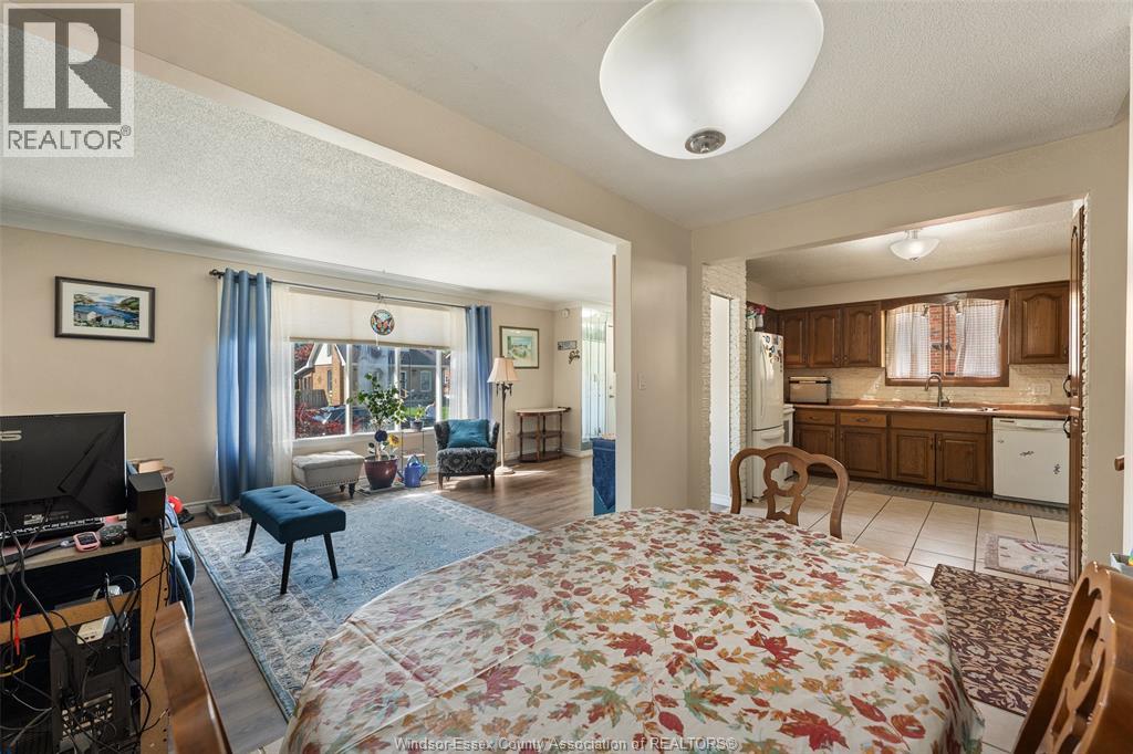 932 REEDMERE ROAD - 14