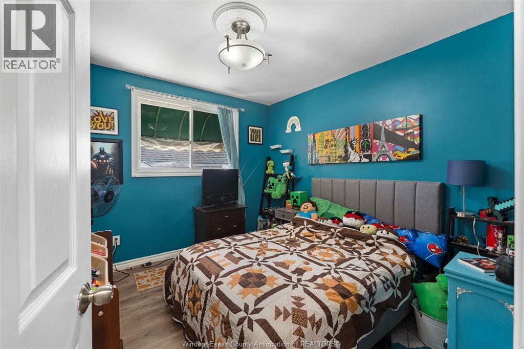 932 REEDMERE ROAD - 21