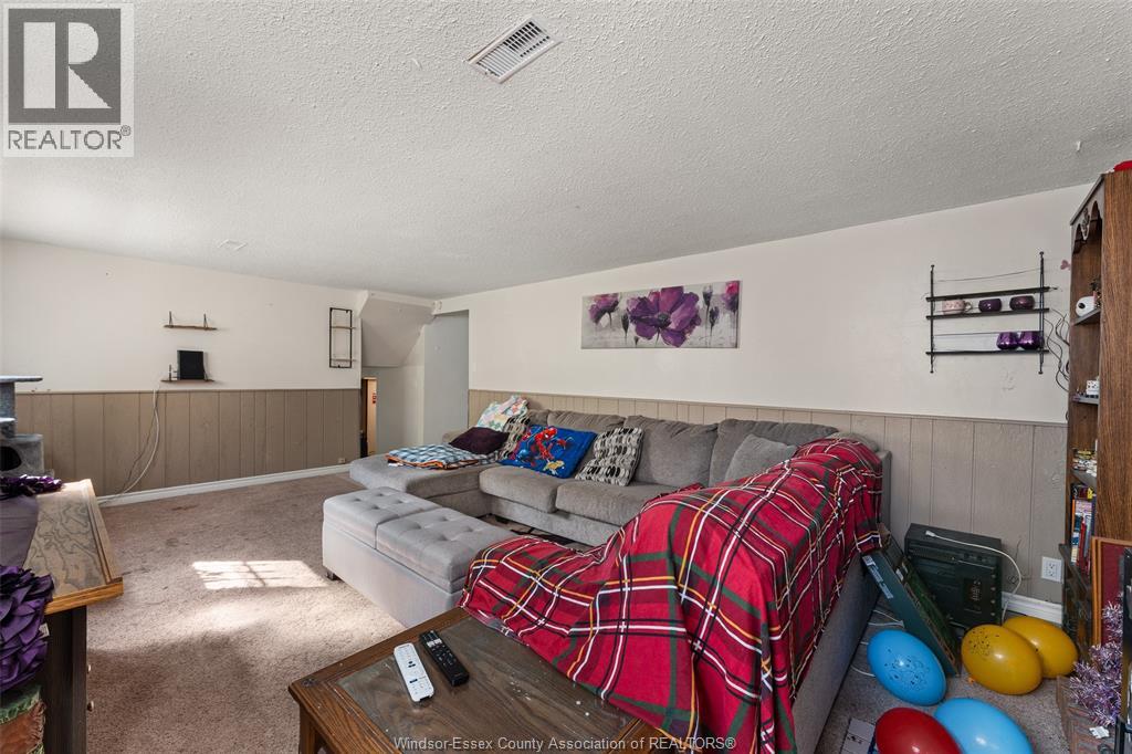 932 REEDMERE ROAD - 25