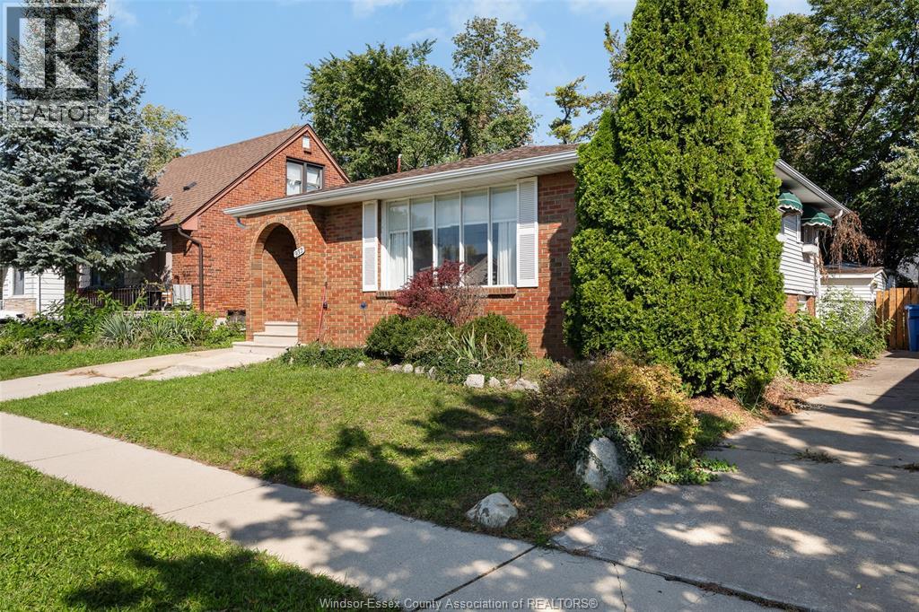 932 REEDMERE ROAD - 3
