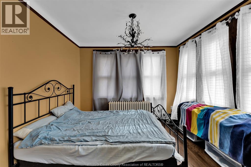 1120 DOUGALL AVENUE - Image 9