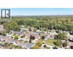 1520 Maple, Lasalle, ON N9J3L3 Photo 35