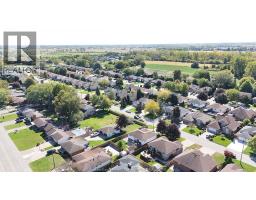 1520 Maple, Lasalle, ON N9J3L3 Photo 40