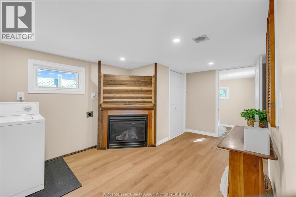 1057 Oak AVENUE - Image 16