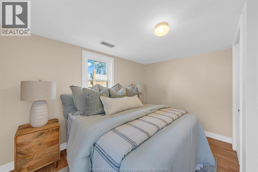 1057 Oak AVENUE - Image 18
