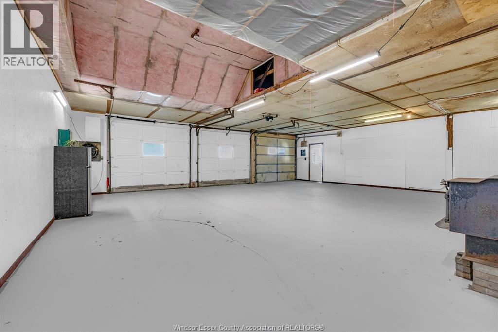 1057 Oak AVENUE - Image 35