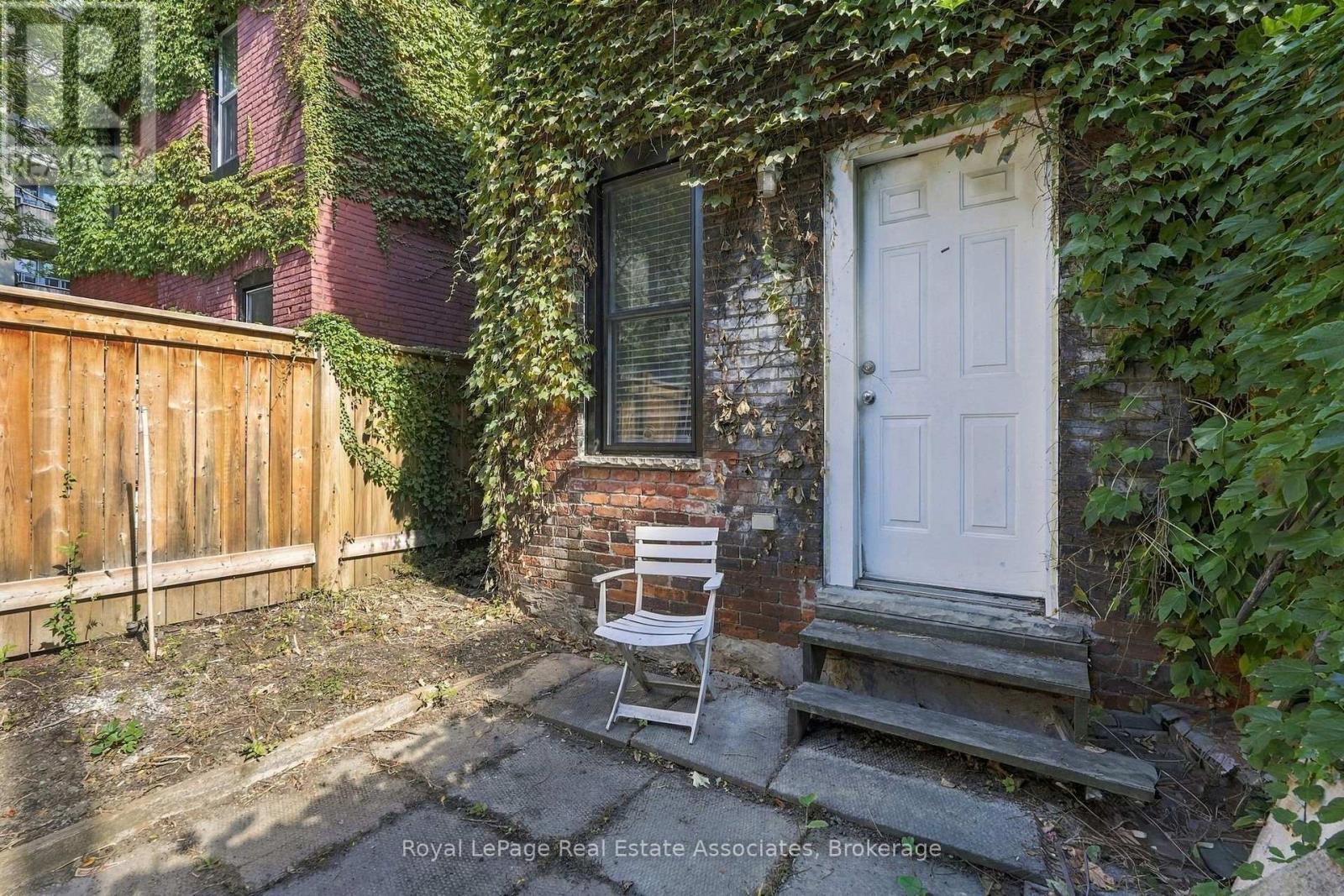 51 Wellington Street North, Hamilton, ON photo 21