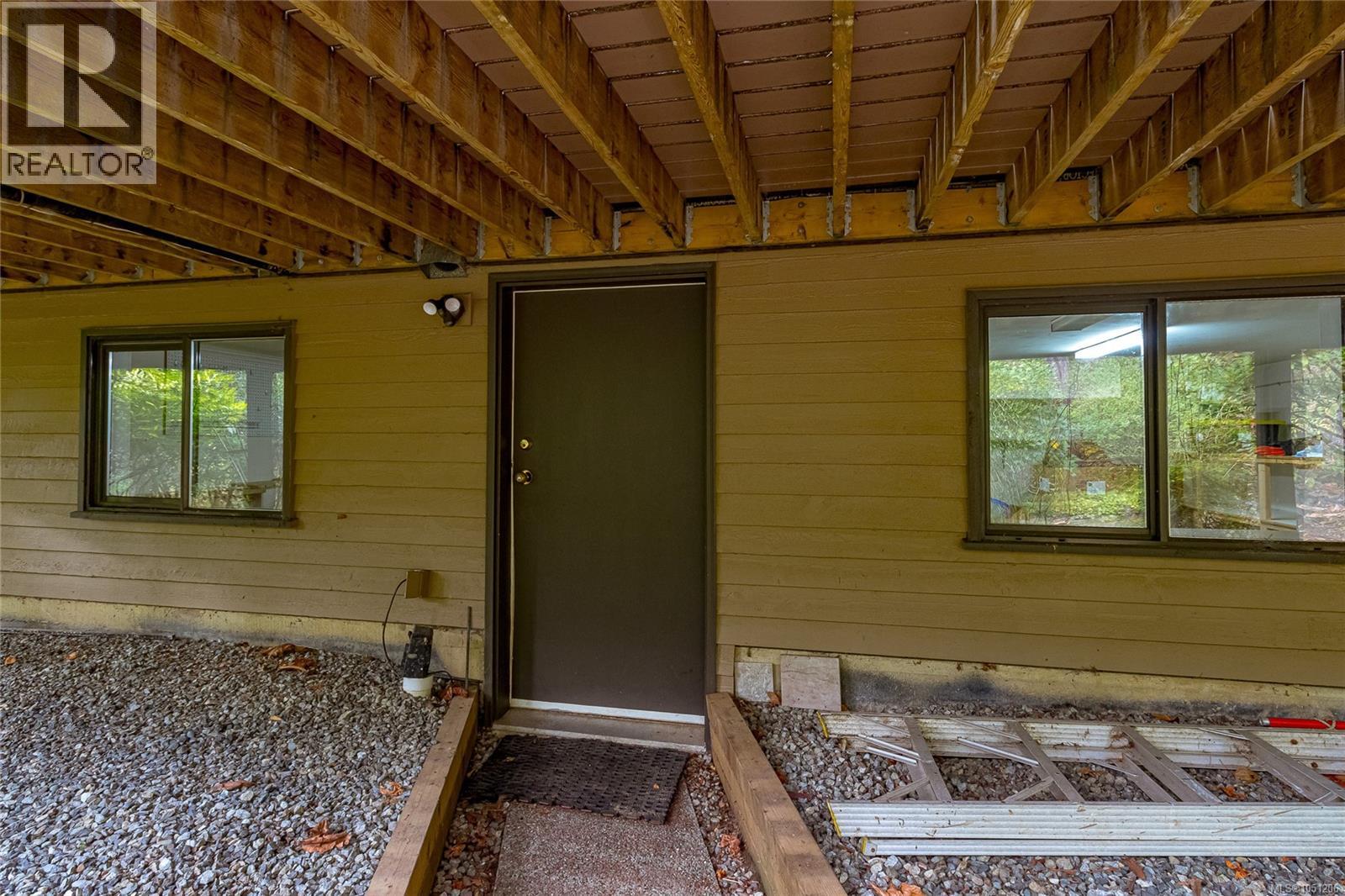 #46 1255 Wain Rd - 27