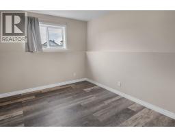 21 Pinnacle Crossing, Grande Prairie, AB T8W0A9 Photo 24