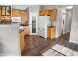 21 Pinnacle Crossing, Grande Prairie, AB T8W0A9 Photo 9