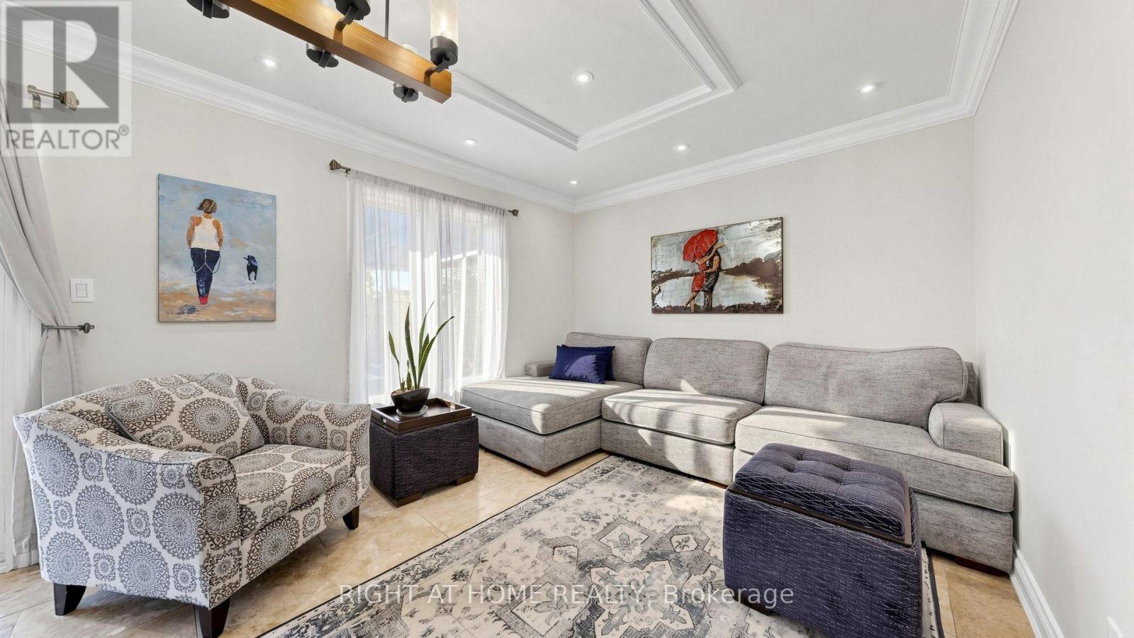44 Robertson Close, Vaughan, ON photo 11