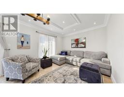 44 Robertson Close, Vaughan, ON L6A2H1 Photo 11