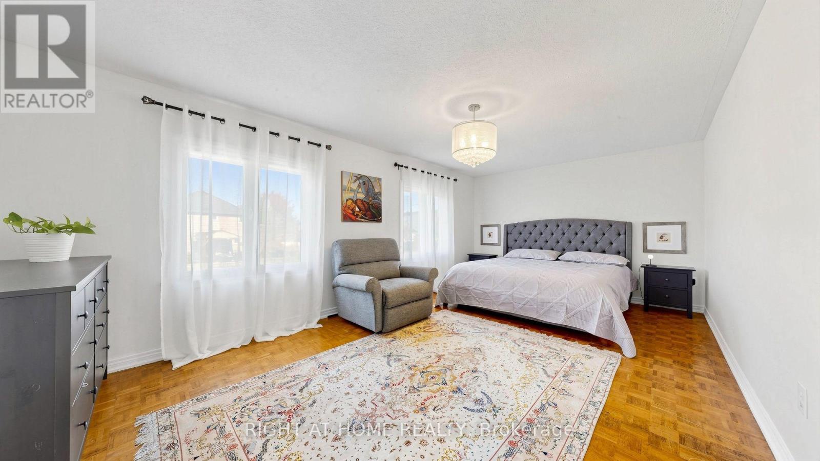 44 Robertson Close, Vaughan, ON photo 22