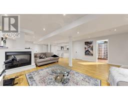 44 Robertson Close, Vaughan, ON L6A2H1 Photo 33