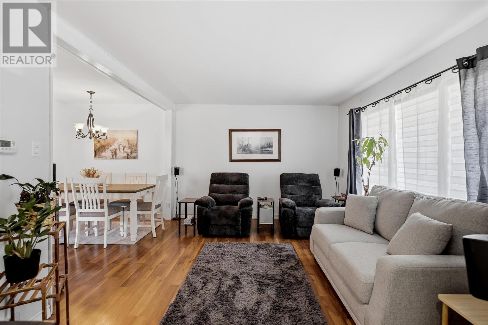 43 Jemmette ST - Image 17