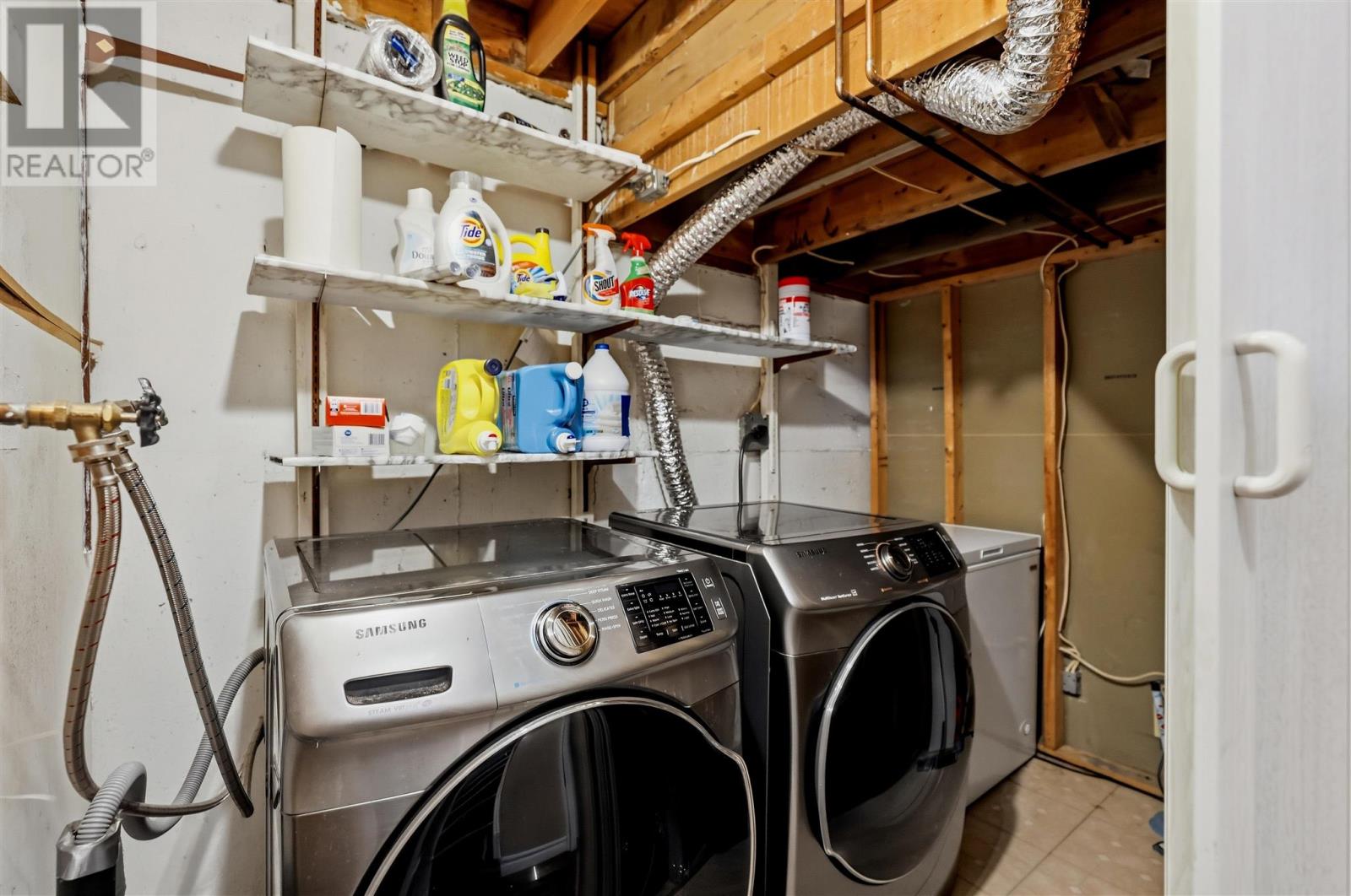 43 Jemmette ST - Image 34