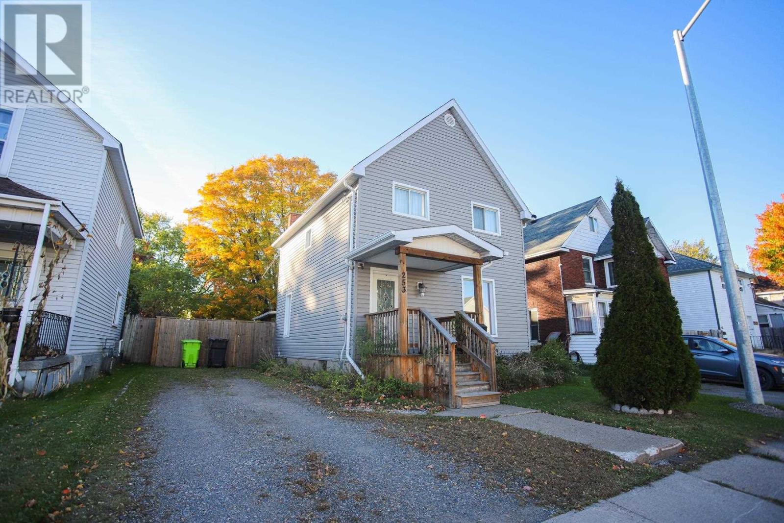 253 St. James ST - 1