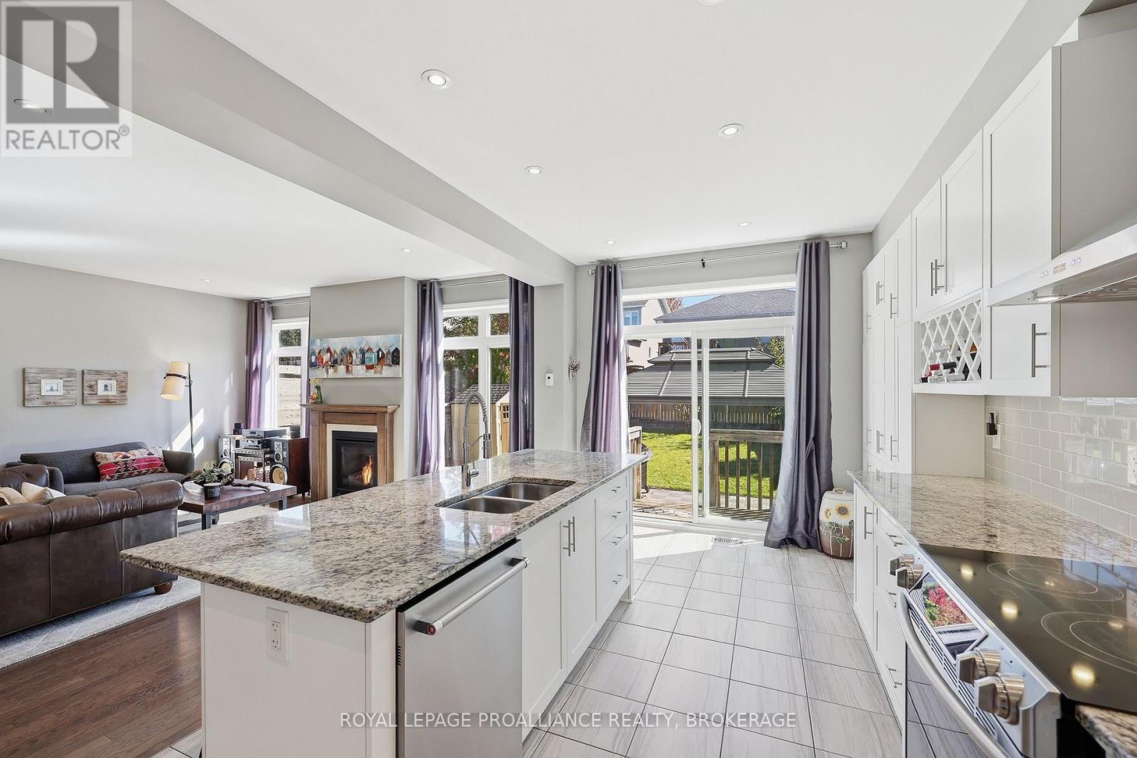 1369 WATERSIDE WAY - 13