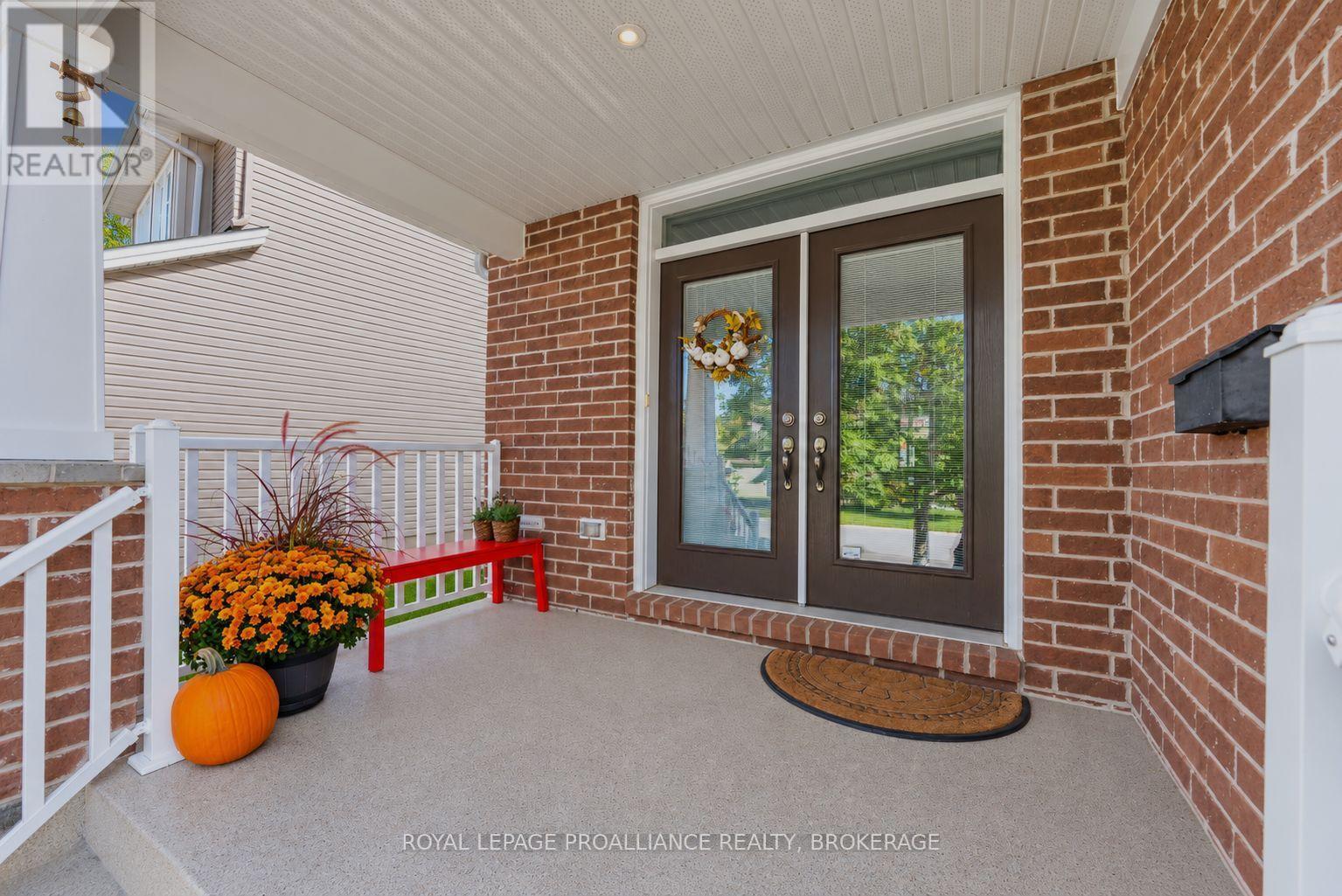 1369 WATERSIDE WAY - 2