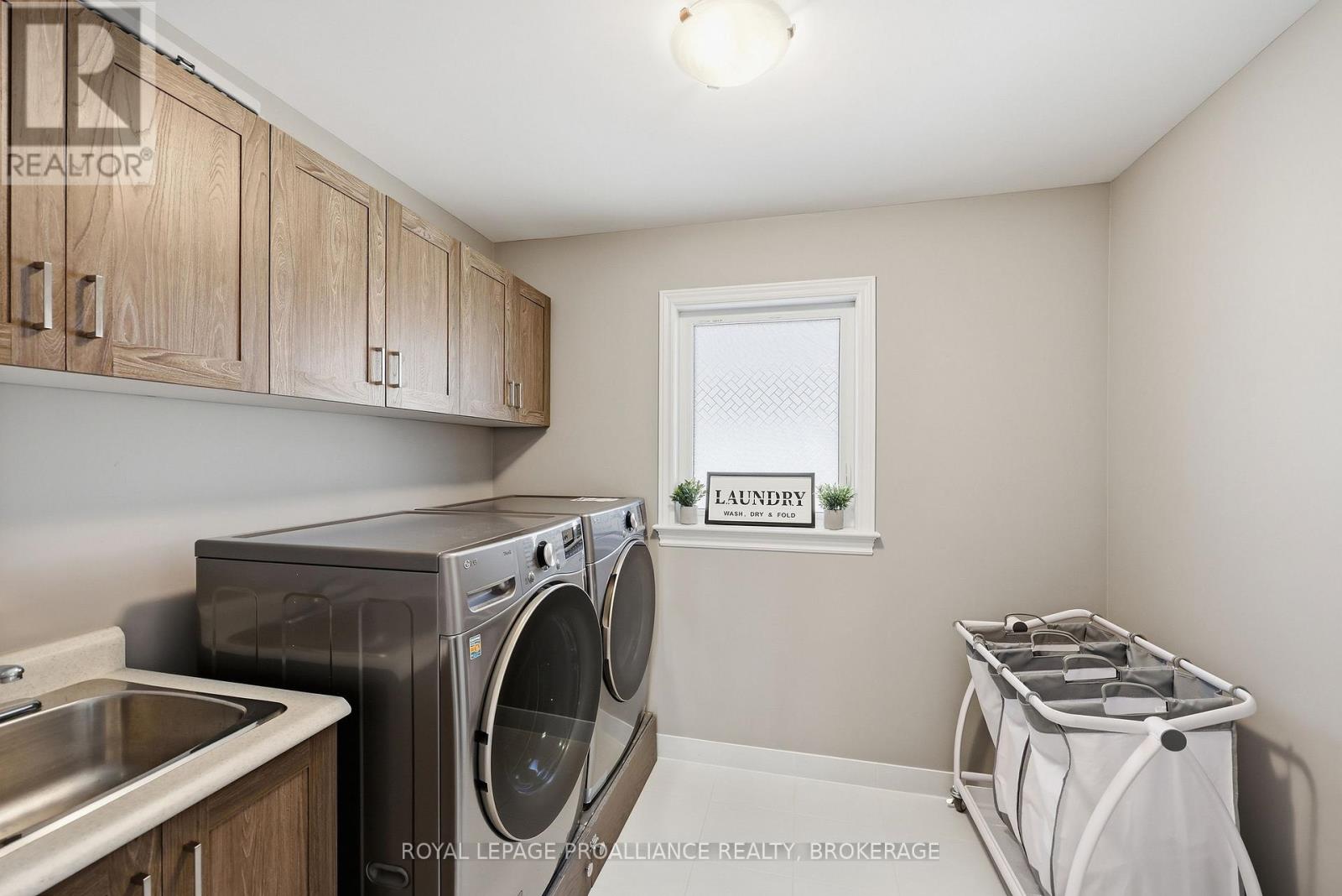 1369 WATERSIDE WAY - Image 27