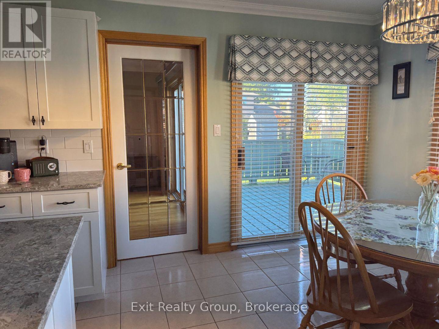17 Bridlewood Lane, Quinte West, ON photo 23