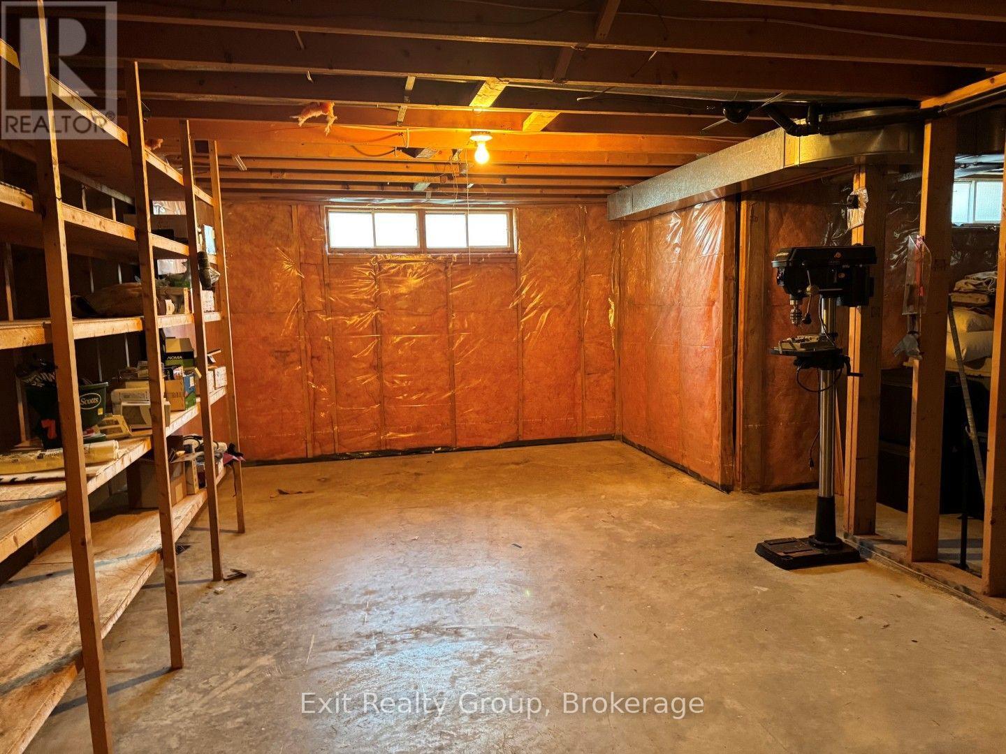 17 BRIDLEWOOD LANE - 45