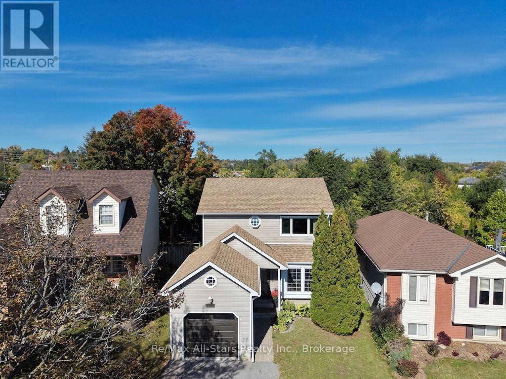 1118 Huntington Circle, Peterborough, ON photo 4