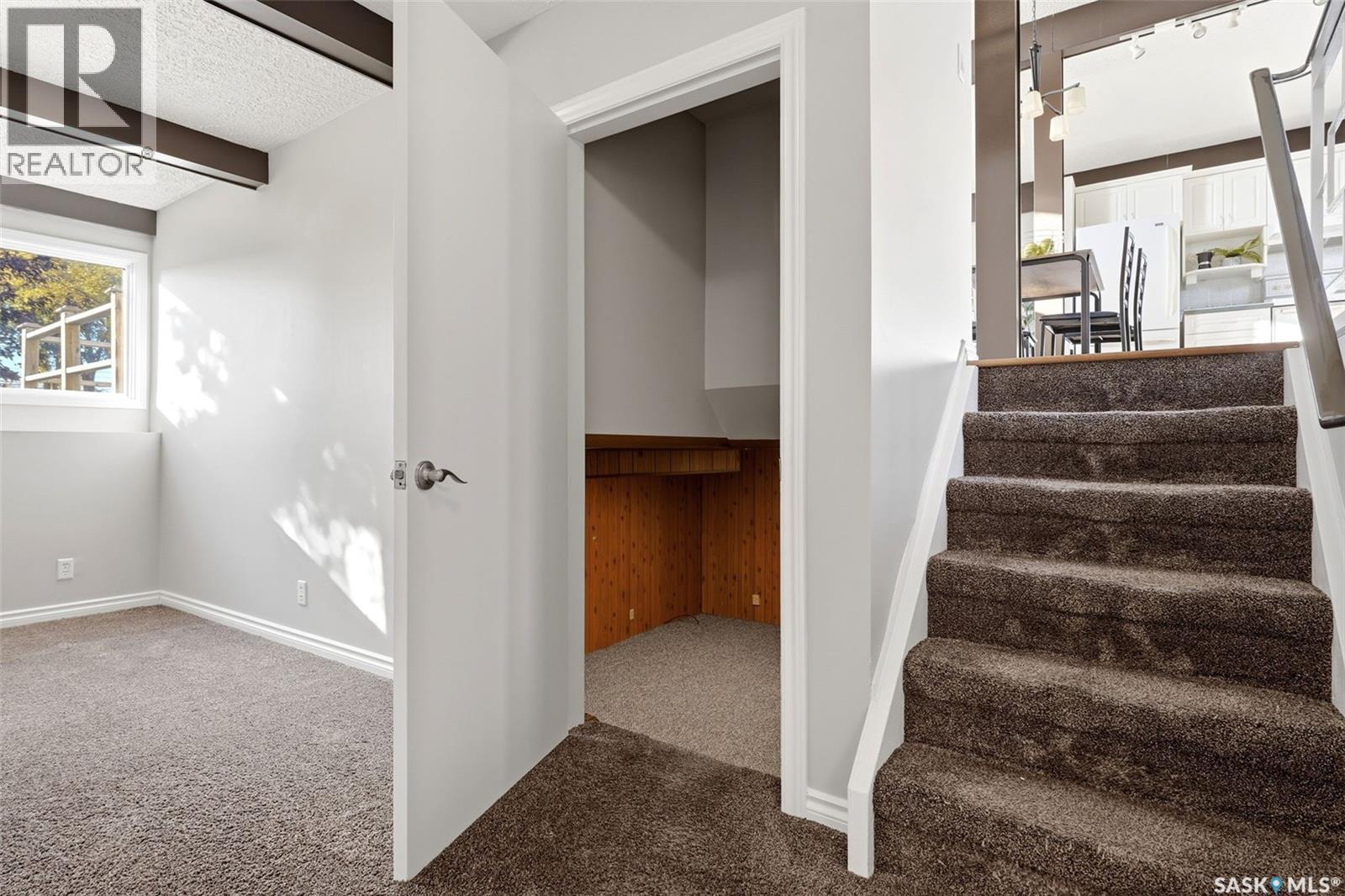 3361 Wascana STREET - 30
