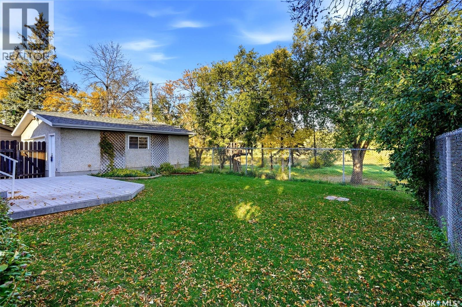3361 Wascana STREET - 41